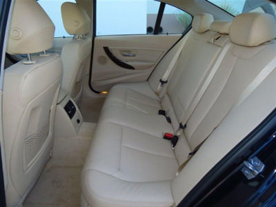 2013 BMW 328 i