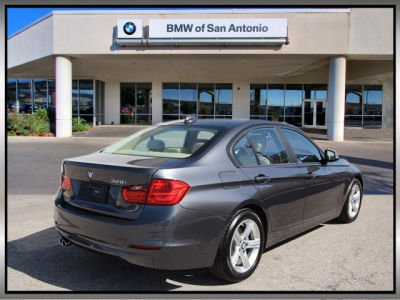 2013 BMW 328 i