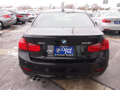2013 BMW 328  i xDrive