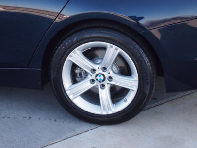 2013 BMW 328  i xDrive