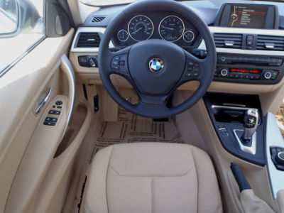 2013 BMW 328  i xDrive