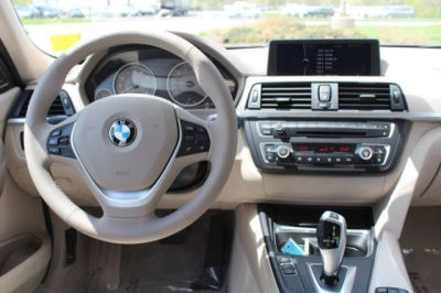 2012 BMW 328 i