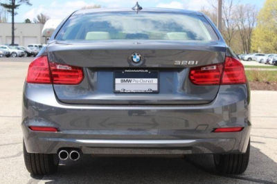 2012 BMW 328 i