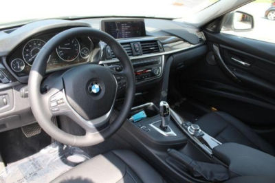 2012 BMW 328 i