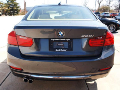 2012 BMW 328  i