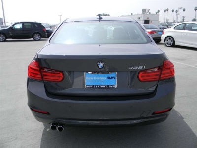 2013 BMW 328  i