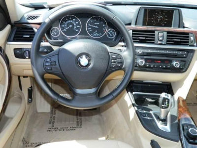 2013 BMW 328 i