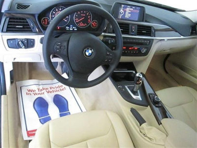 2013 BMW 328  i xDrive