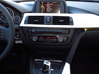 2012 BMW 328 i