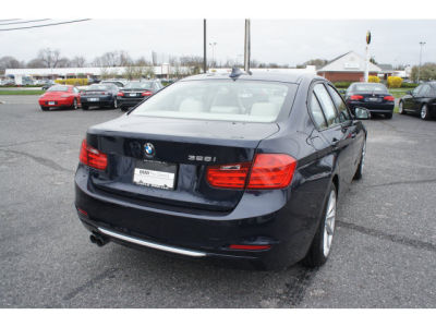 2012 BMW 328  i