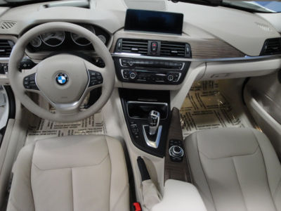 2012 BMW 328 i