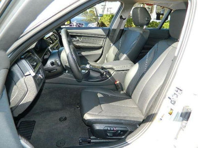 2012 BMW 328 i