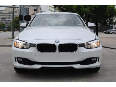 2012 BMW 328 i