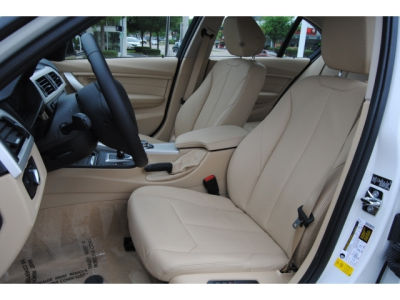 2012 BMW 328 i