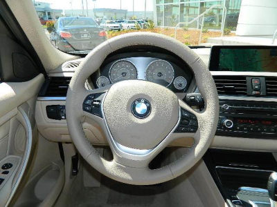 2012 BMW 328  i