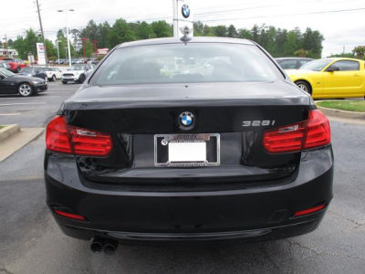 2012 BMW 328 i