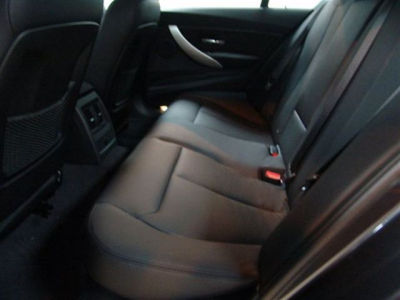 2012 BMW 328 i