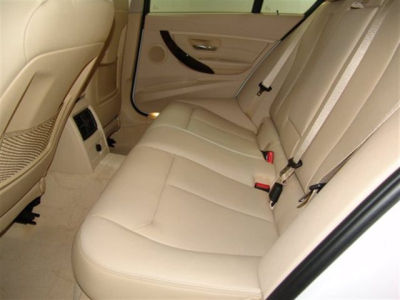 2013 BMW 328  i