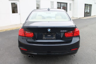 2012 BMW 328  i