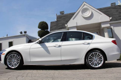 2012 BMW 328  i