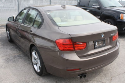2012 BMW 328 i