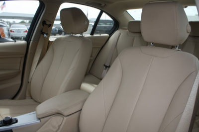 2012 BMW 328 i
