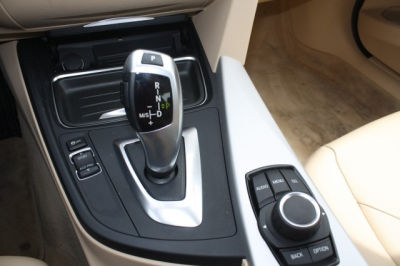 2012 BMW 328 i