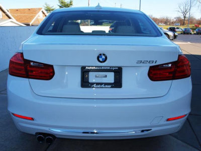 2012 BMW 328 i