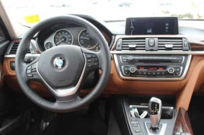 2012 BMW 328  i