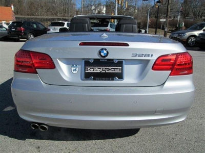 2011 BMW 328 i