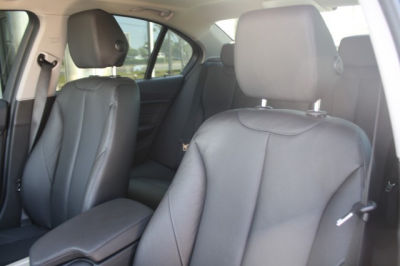 2012 BMW 328 i