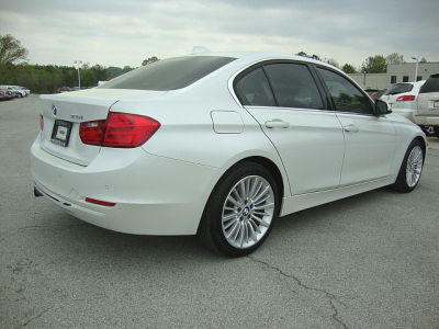 2012 BMW 328 i