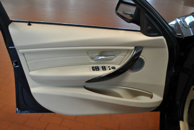 2012 BMW 328 i