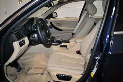 2012 BMW 328 i