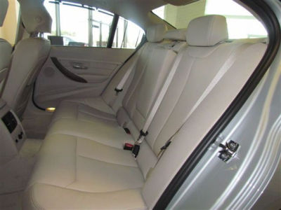 2012 BMW 328 i