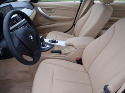 2013 BMW 328  i xDrive