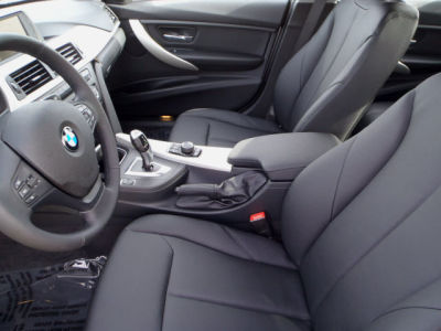2013 BMW 328  i xDrive
