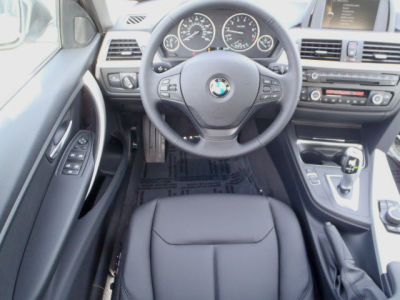 2013 BMW 328  i xDrive