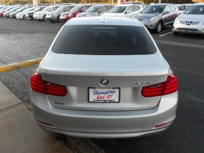 2012 BMW 328 i