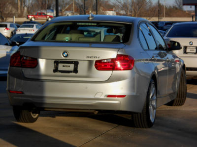 2012 BMW 328  i