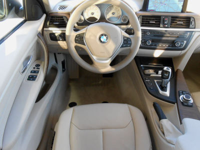 2012 BMW 328  i