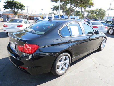 2012 BMW 328  i