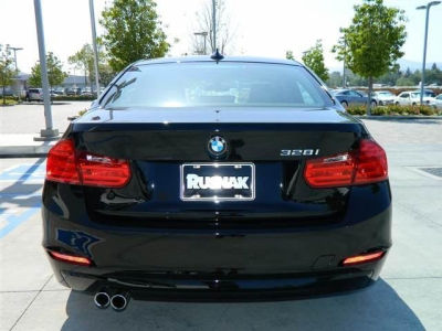 2013 BMW 328 i