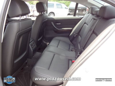 2011 BMW 328  i xDrive