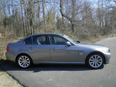 2011 BMW 328  i xDrive