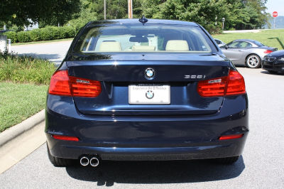 2012 BMW 328 i