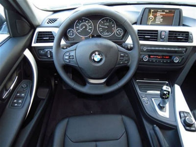 2012 BMW 328 i