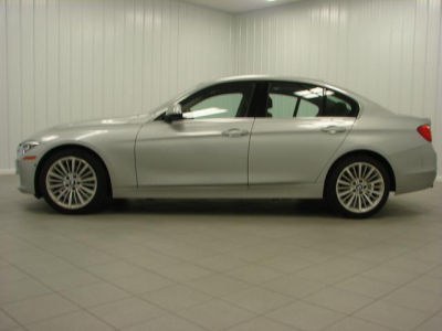 2012 BMW 328 i