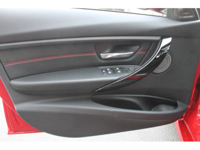 2013 BMW 328  i xDrive