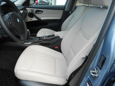 2011 BMW 328  i xDrive